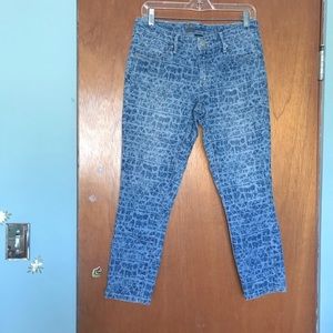 Tie die tribal printed skinny ankle jeans size 6